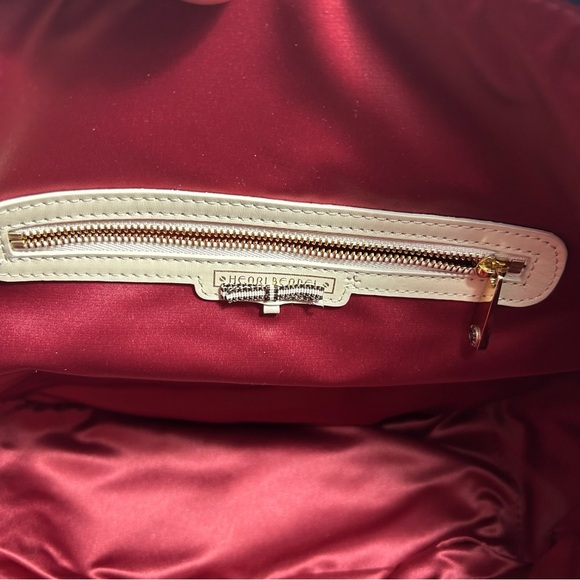 Henri Bendel Soho Messenger Pebbled Leather Handbag - Picture 8 of 14